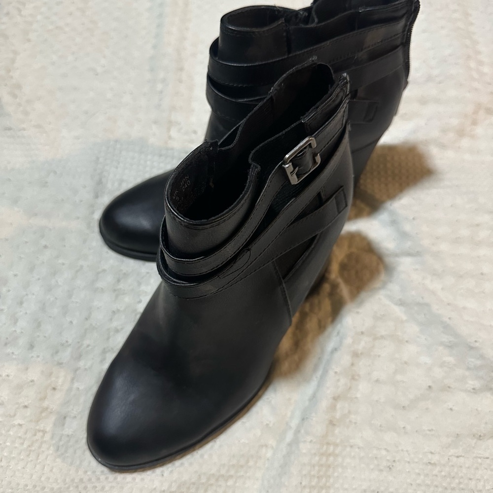 Chic Black Ankle Booties with Buckle Detail